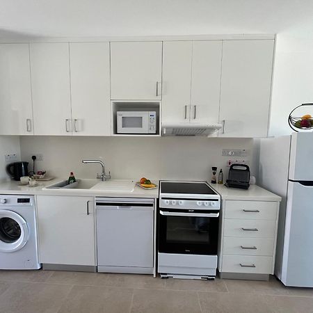 Papho'S Mare Apts Paphos 外观 照片